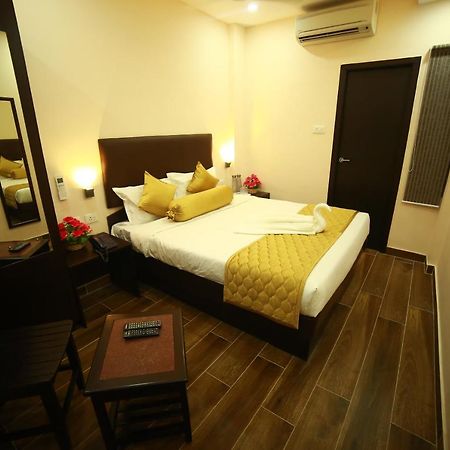 Sapphire Inn Пондичерри Экстерьер фото