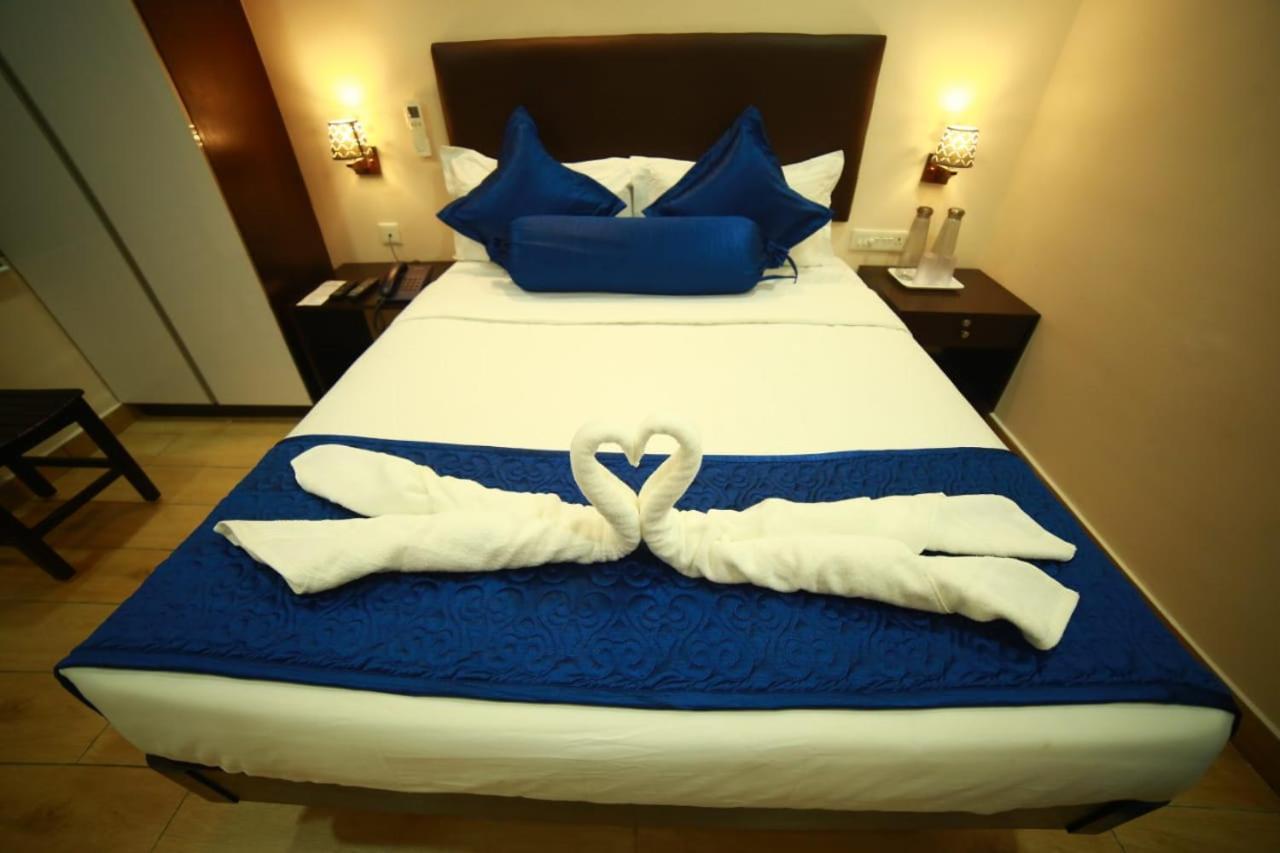 Sapphire Inn Пондичерри Экстерьер фото