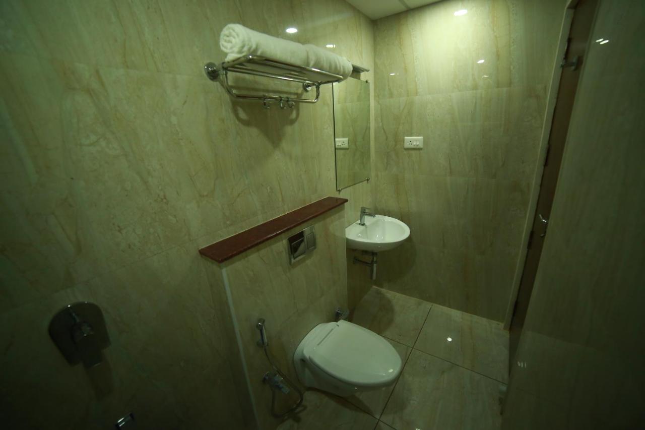 Sapphire Inn Пондичерри Экстерьер фото
