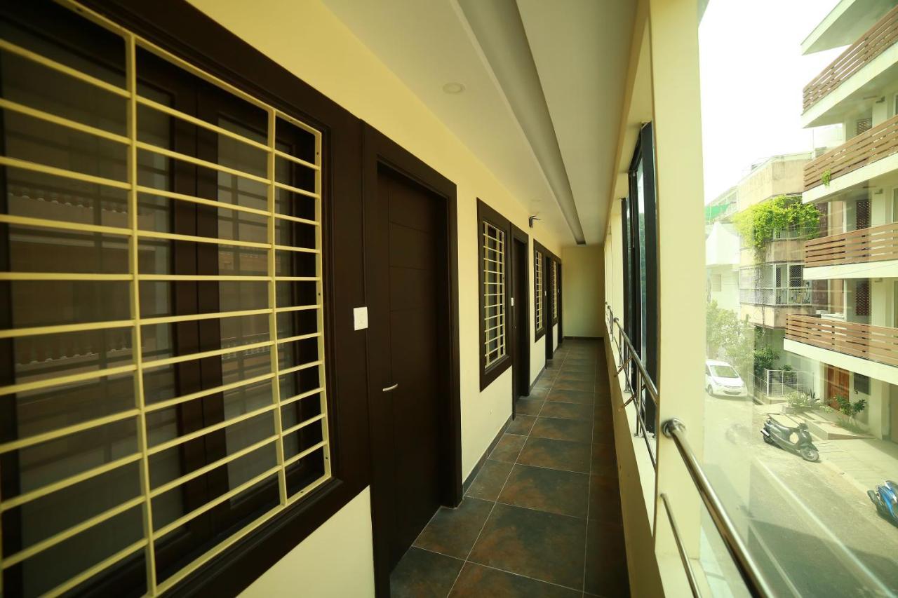 Sapphire Inn Пондичерри Экстерьер фото